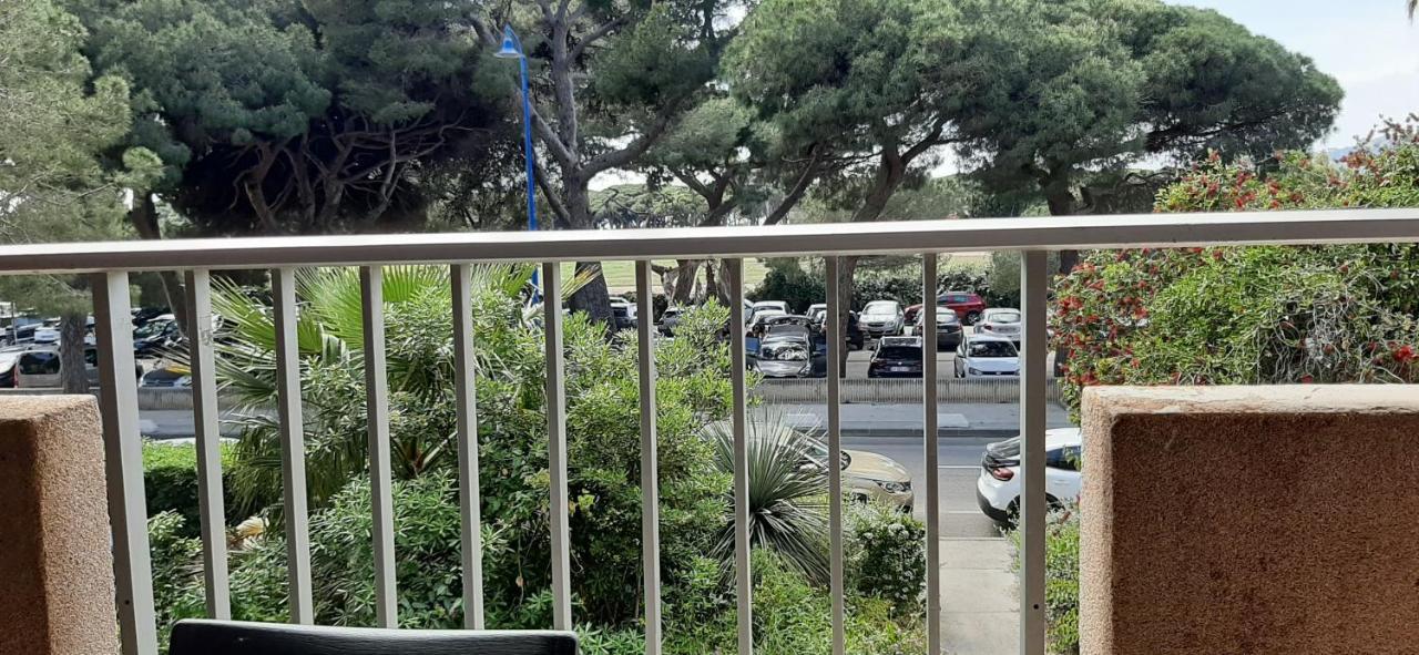 Les Iles D'Or Au Port De Hyeres Grand Studio Climatise Eksteriør billede