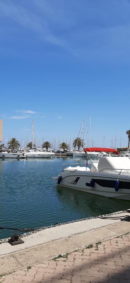 Les Iles D'Or Au Port De Hyeres Grand Studio Climatise Eksteriør billede